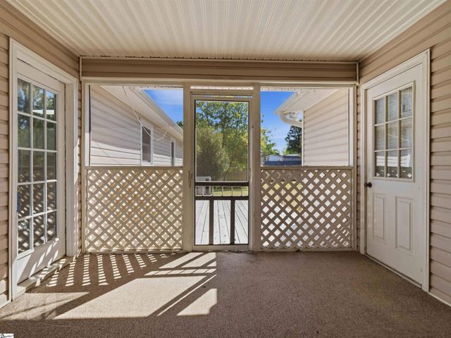 123 Poplar Knoll Drive, Moore, SC 29369