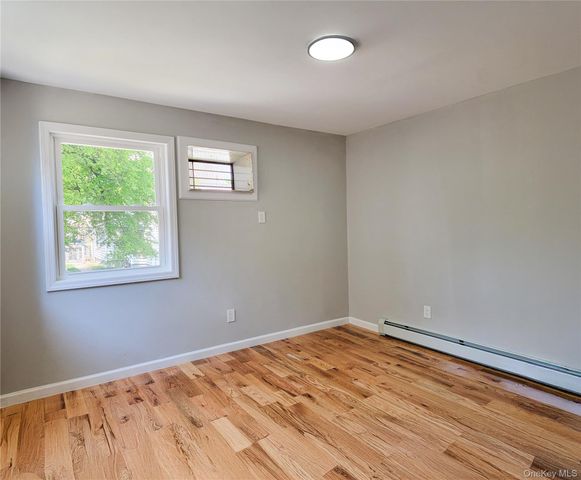 14514 226th Street, Springfield Gardens, NY 11413