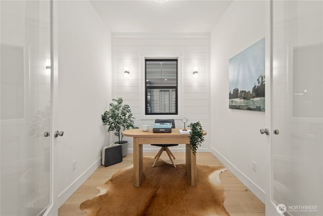 16654 NE 12th Street, Bellevue, WA 98008