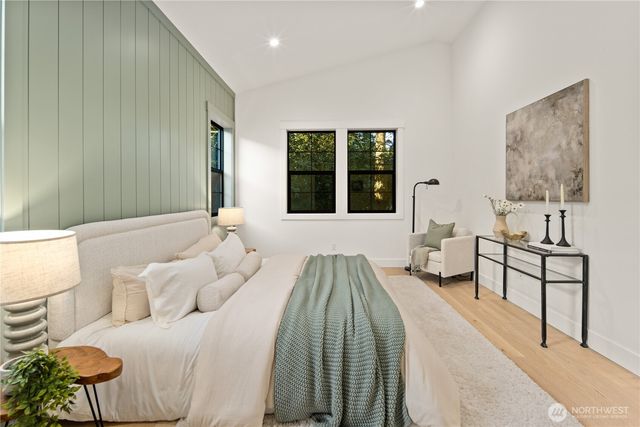 16654 NE 12th Street, Bellevue, WA 98008