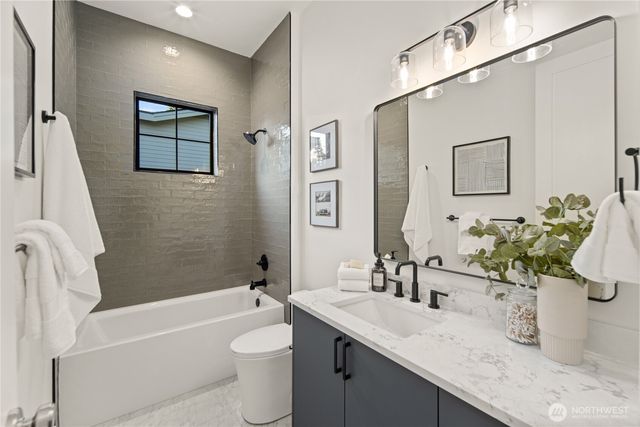 16654 NE 12th Street, Bellevue, WA 98008