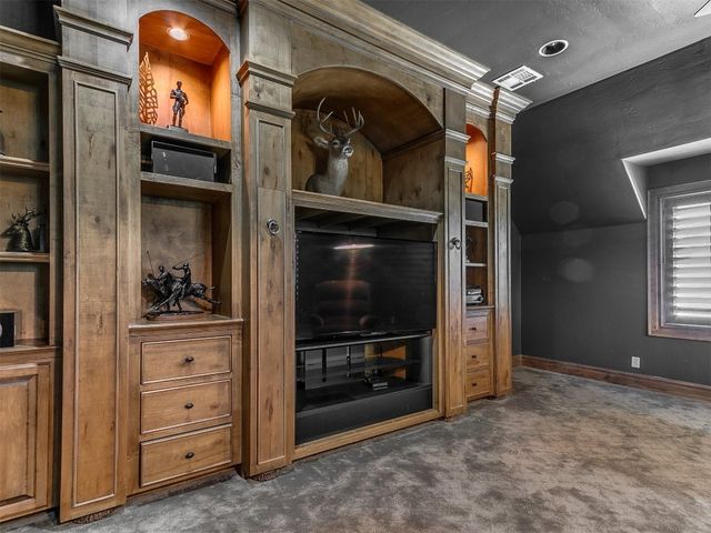 5708 Normandy Terrace, Oklahoma City, OK 73142