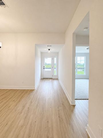 2055 Emerald Lake Trail, Dayton, TX 77535