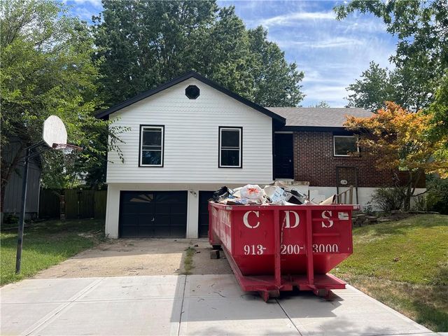 917 NE 108th Terrace, Kansas City, MO 64155