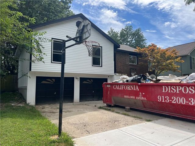 917 NE 108th Terrace, Kansas City, MO 64155