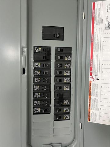 917 NE 108th Terrace, Kansas City, MO 64155