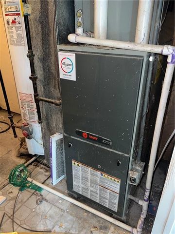 917 NE 108th Terrace, Kansas City, MO 64155