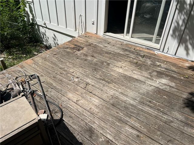 917 NE 108th Terrace, Kansas City, MO 64155