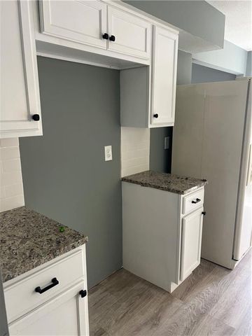 917 NE 108th Terrace, Kansas City, MO 64155