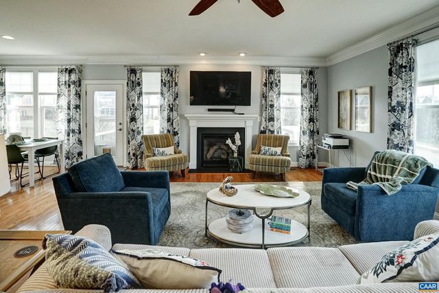 7652 BIRCHWOOD HILL RD, Crozet, VA 22932