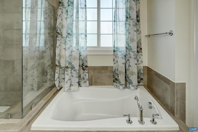 7652 BIRCHWOOD HILL RD, Crozet, VA 22932