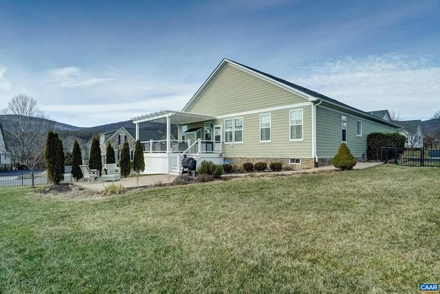 7652 BIRCHWOOD HILL RD, Crozet, VA 22932