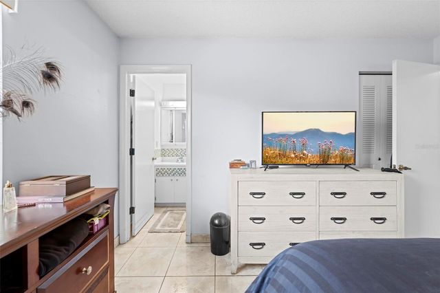 8030 GLENEAGLE DRIVE, Port Richey, FL 34668