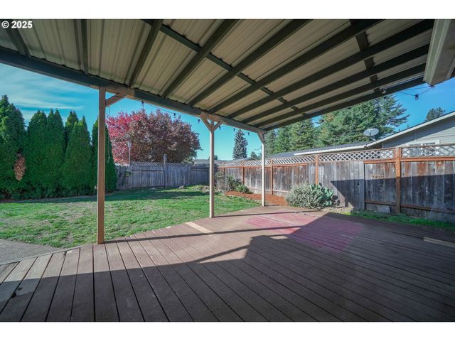 1480 EDISON Ave, Cottage Grove, OR 97424