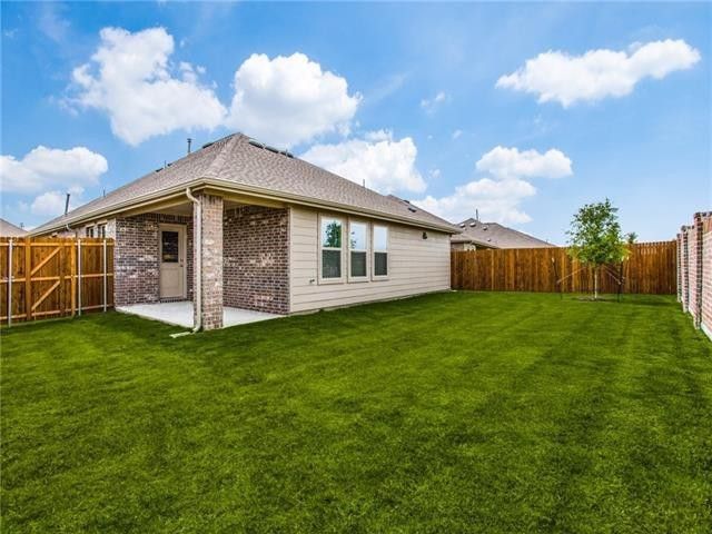 504 Brook View Court, Anna, TX 75409