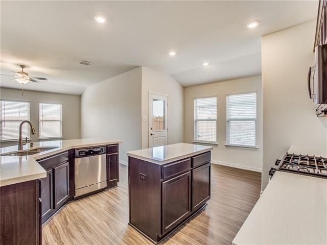 504 Brook View Court, Anna, TX 75409