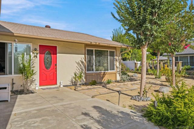 833 W Chase, El Cajon, CA 92020