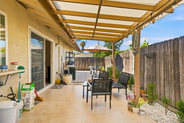 833 W Chase, El Cajon, CA 92020