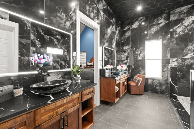 210 Wren View, Weatherford, TX 76087