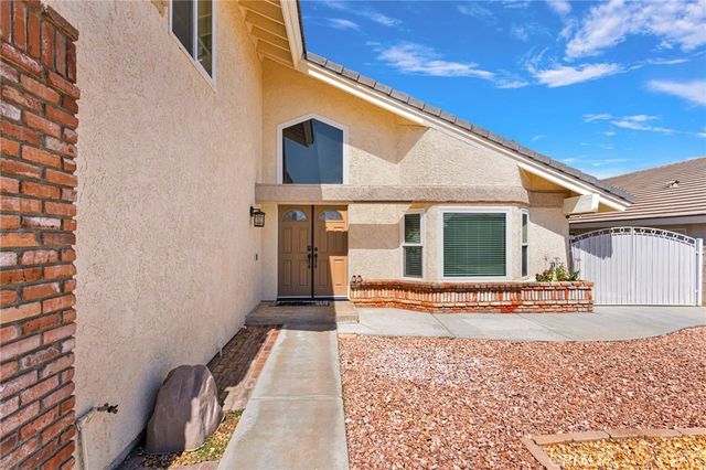 13170 Palos Grande, Victorville, CA 92395