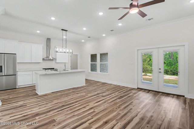14955 Longwood Lane, Gulfport, MS 39503