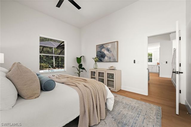 8841 Springwood CT, Bonita Springs, FL 34135