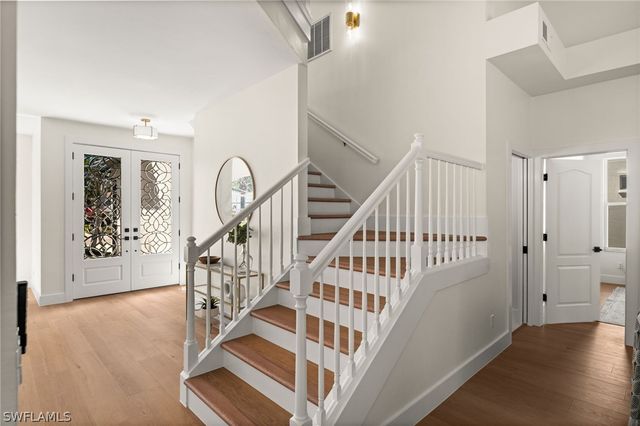 8841 Springwood CT, Bonita Springs, FL 34135