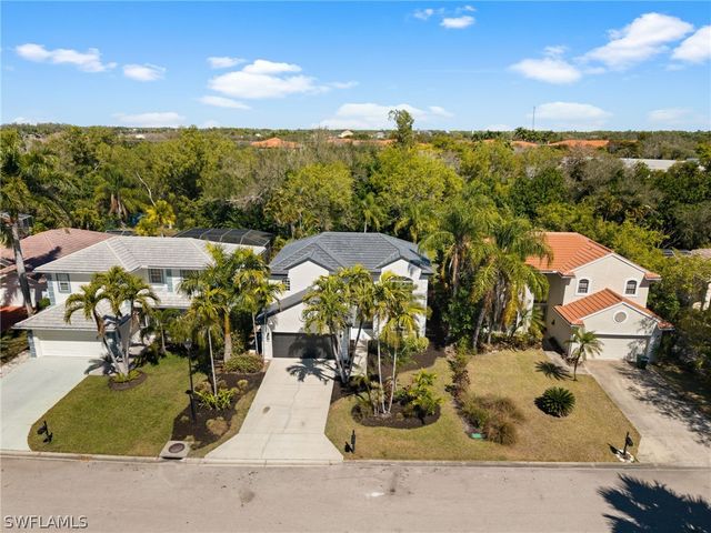 8841 Springwood CT, Bonita Springs, FL 34135