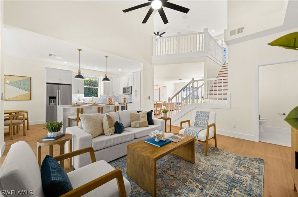 8841 Springwood CT, Bonita Springs, FL 34135