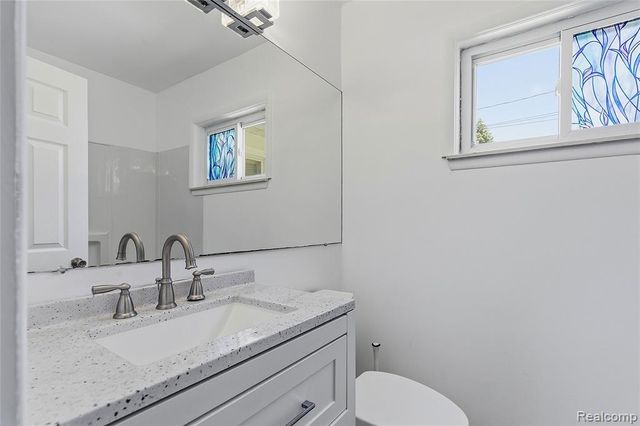 31505 Allegan Court, Westland, MI 48186