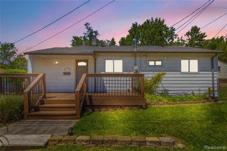31505 Allegan Court, Westland, MI 48186