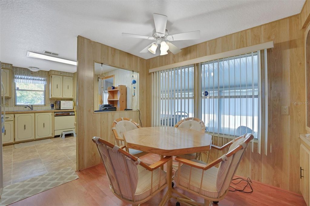 Image 4 of property listing at 5864 RED FOX DRIVE, Winter Haven, FL 33884