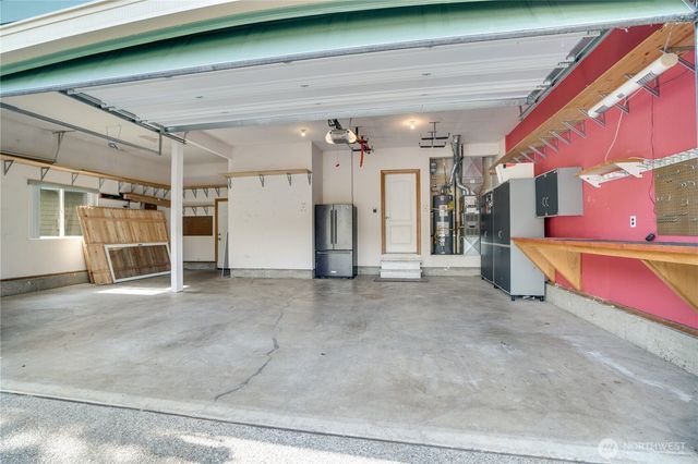 19321 205th Street E, Orting, WA 98360