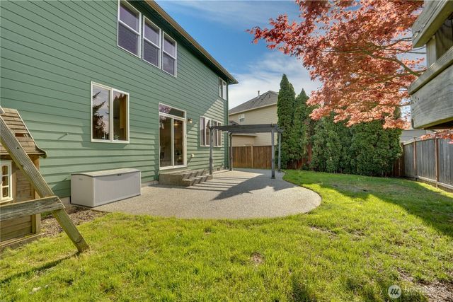 19321 205th Street E, Orting, WA 98360