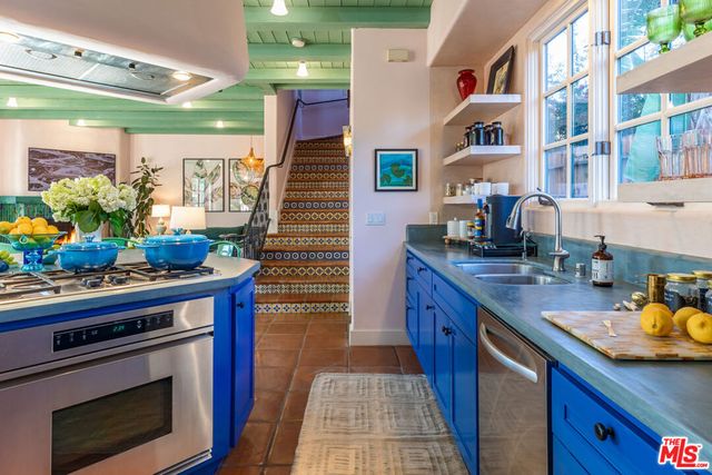 202 Canada Street, Ojai, CA 93023