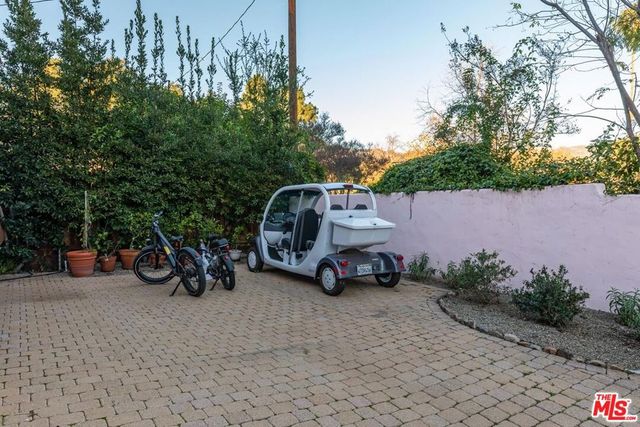 202 Canada Street, Ojai, CA 93023