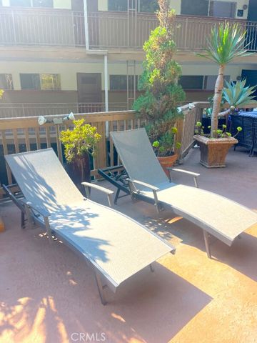 100 Cliff Drive 6, Laguna Beach, CA 92651