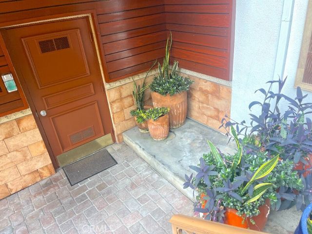 100 Cliff Drive 6, Laguna Beach, CA 92651