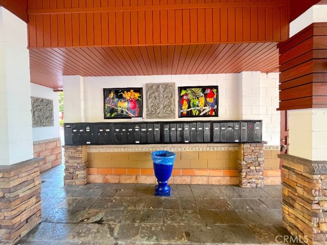 100 Cliff Drive 6, Laguna Beach, CA 92651