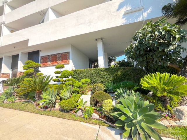 100 Cliff Drive 6, Laguna Beach, CA 92651