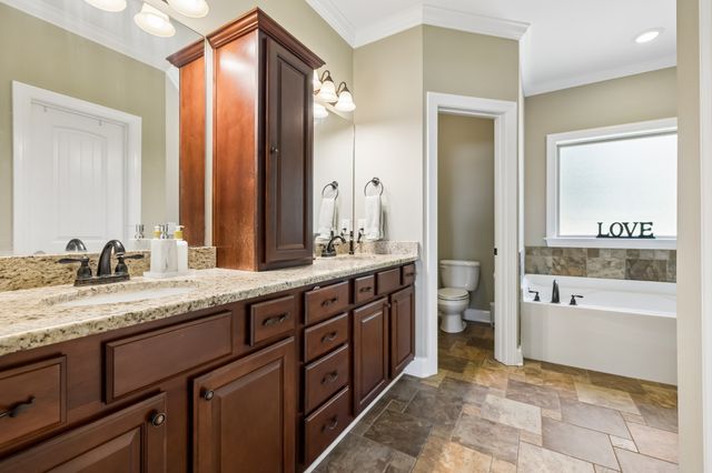 818 Tall Oak Trl, Mount Juliet, TN 37122