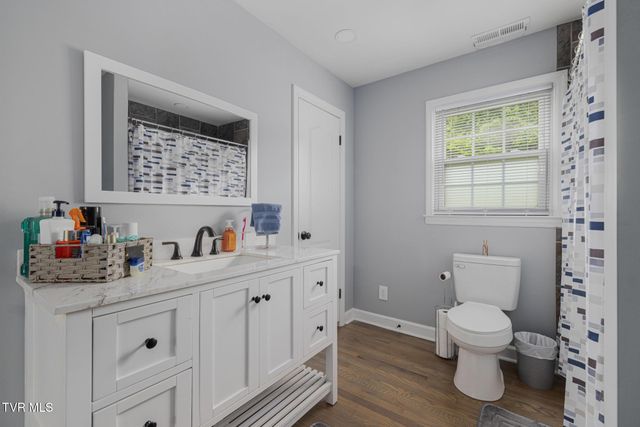 1214 Ledford Street, Elizabethton, TN 37643