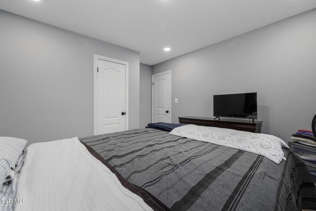 1214 Ledford Street, Elizabethton, TN 37643