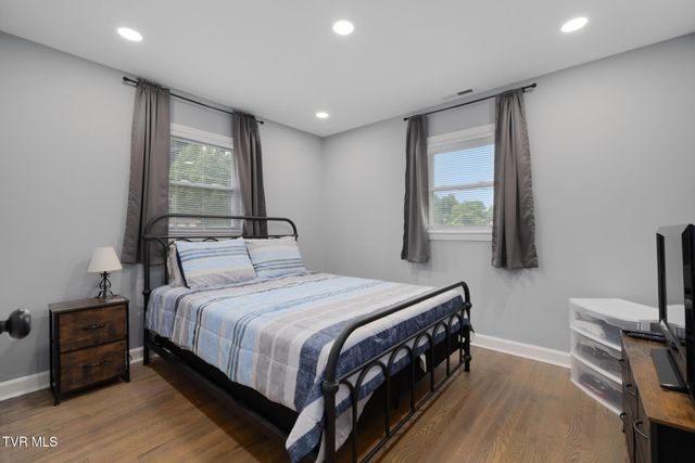 1214 Ledford Street, Elizabethton, TN 37643
