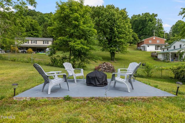 1214 Ledford Street, Elizabethton, TN 37643
