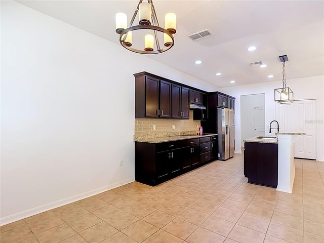 1113 CANYON OAKS DRIVE, Brandon, FL 33510