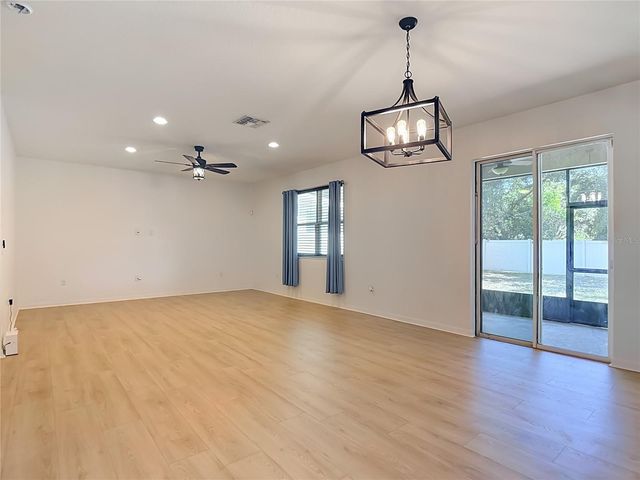 1113 CANYON OAKS DRIVE, Brandon, FL 33510