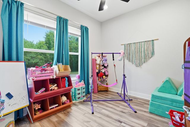 6115 San Leon Drive, Dickinson, TX 77539