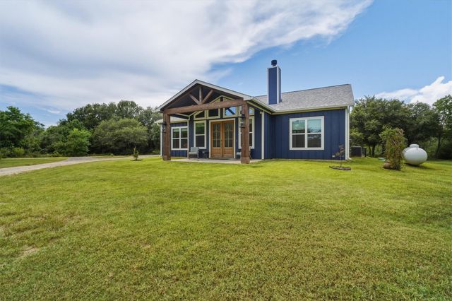 6115 San Leon Drive, Dickinson, TX 77539