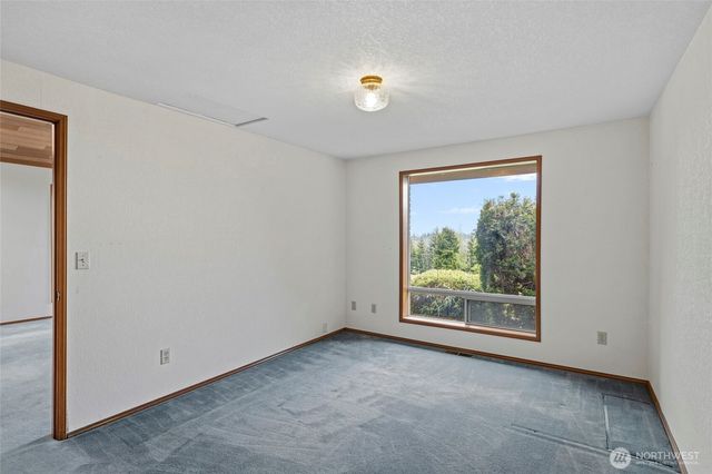 3700 E Fir Street, Mount Vernon, WA 98273